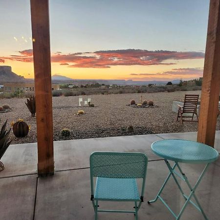 Lake Powell Sunrise Villa By Antelope Canyon Big Water Exterior foto