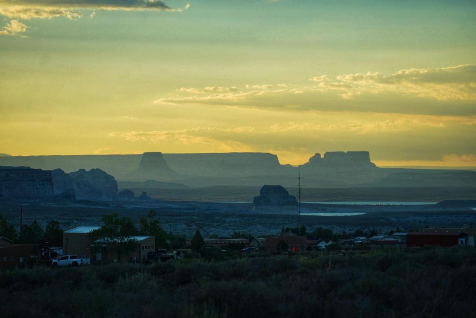 Lake Powell Sunrise Villa By Antelope Canyon Big Water Exterior foto